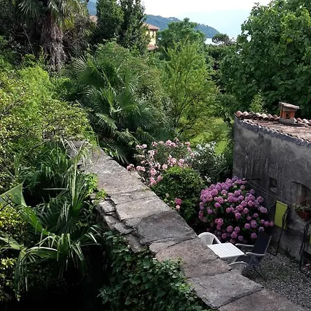 Raineri Apartment