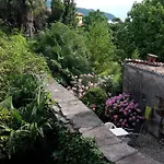 Raineri Apartamento